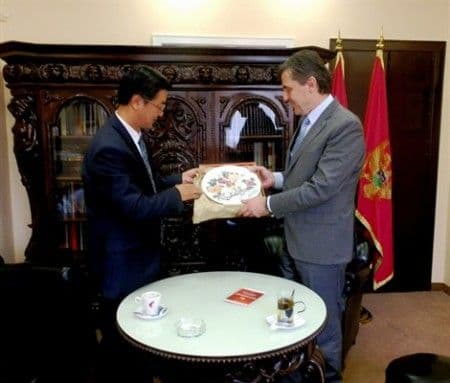 ŽI ŽAOLIN: Kvalitetno ćemo završiti autoput ŽI ŽAOLIN: Kvalitetno ćemo završiti autoput