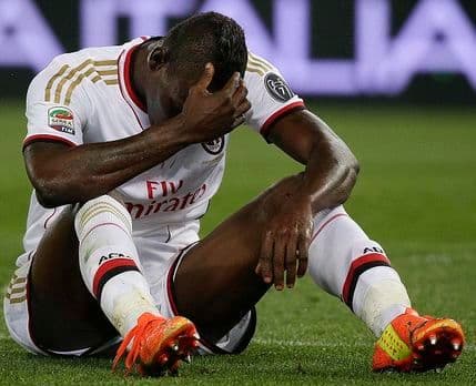 Baloteli poručio novinaru: Pojma nemaš o fudbalu! Baloteli poručio novinaru: Pojma nemaš o fudbalu!