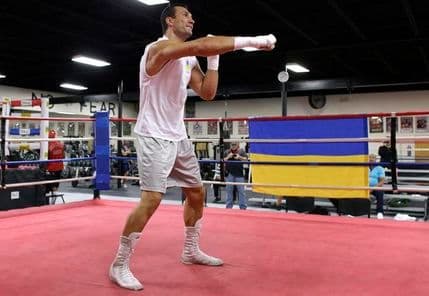 Kličko lako protiv Leapaija Kličko lako protiv Leapaija