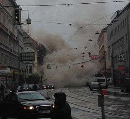 BEČ: Poslije eksplozije urušila se zgrada BEČ: Poslije eksplozije urušila se zgrada