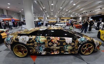 Sajam skupocjenih tuniranih automobila u Njujorku (FOTO) Sajam skupocjenih tuniranih automobila u Njujorku (FOTO)