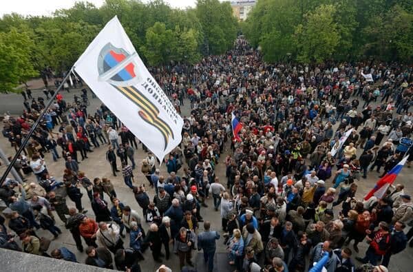 UKRAJINA: Upad u vladinu zgradu u Lugansku UKRAJINA: Upad u vladinu zgradu u Lugansku