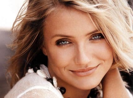 Priznala da je bila u vezi sa ženom Priznala da je bila u vezi sa ženom