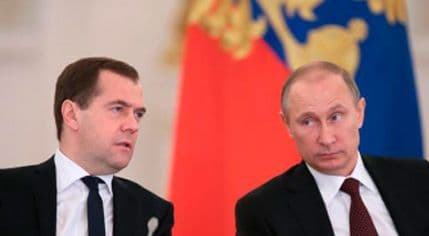 Putin i Medvedev idu na Krim Putin i Medvedev idu na Krim
