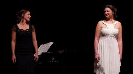 Veče solo pjesme dua Latković - Vujanović u Zetskom domu Veče solo pjesme dua Latković - Vujanović u Zetskom domu