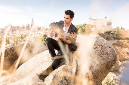 Miloš KARADAGLIĆ: Dolazi vrijeme za saradnju sa umjetnicima iz Crne Gore Miloš KARADAGLIĆ: Dolazi vrijeme za saradnju sa umjetnicima iz Crne Gore