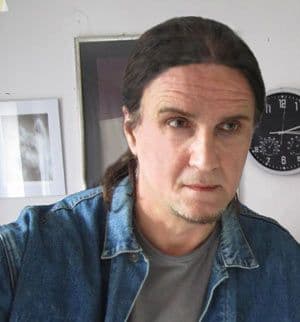 Krizom na krizu Krizom na krizu