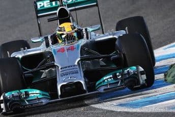 VN Španije: Hamilton dominantan na treninzima