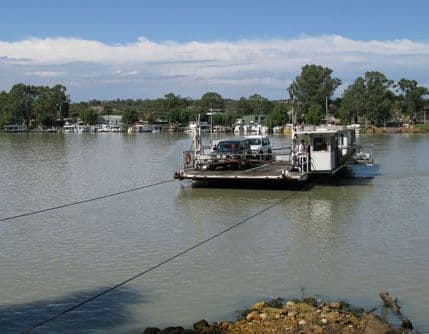 Bangladeš: Potonuo trajekt, šestoro mrtvih Bangladeš: Potonuo trajekt, šestoro mrtvih