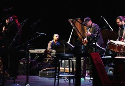 Sa “Poljem se vija” crnogorski džez osvojio njujoršku scenu Sa “Poljem se vija” crnogorski džez osvojio njujoršku scenu