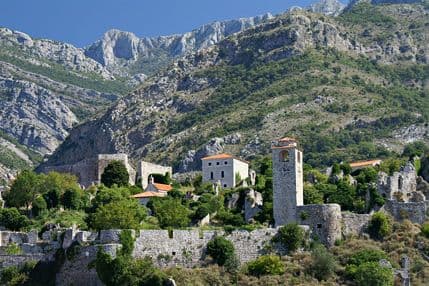 Promocija knjige o arheološkim istraživanjima Starog Bara Promocija knjige o arheološkim istraživanjima Starog Bara