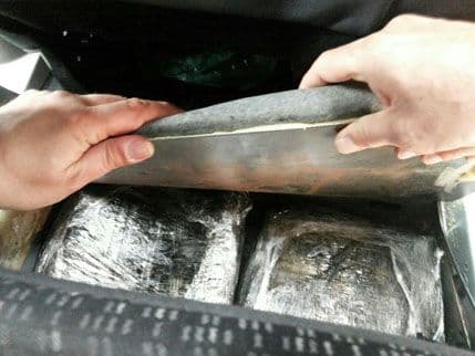 UC: Na GP Božaj zaplijenjeno oko 20 kilograma skanka UC: Na GP Božaj zaplijenjeno oko 20 kilograma skanka