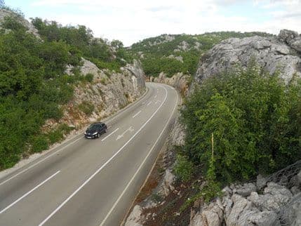 Saobraćajna nesreća kod Očinića Saobraćajna nesreća kod Očinića