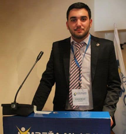 Bajčetić: Opozicija da napušti Skupštinu grada Bajčetić: Opozicija da napušti Skupštinu grada