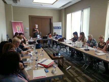 Vještina komunikacije neophodan preduslov za jačanje poslovnog ambijenta Vještina komunikacije neophodan preduslov za jačanje poslovnog ambijenta