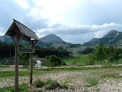 Došao sa drugog kontinenta da upozna zemlju svoje majke Došao sa drugog kontinenta da upozna zemlju svoje majke