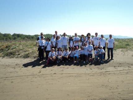 Održana akcija čišćenja Velike plaže u organizaciji ZID-a Održana akcija čišćenja Velike plaže u organizaciji ZID-a