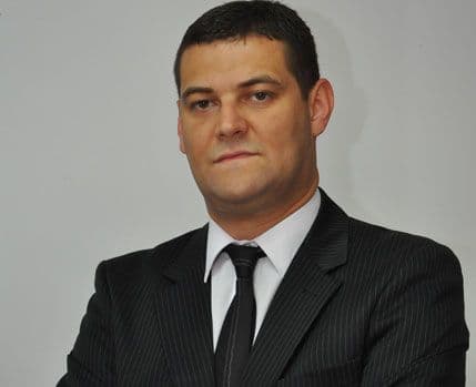 DRLJAN: Prosvjetnim radnicima obezbjediti kvalitetne uslove za rad DRLJAN: Prosvjetnim radnicima obezbjediti kvalitetne uslove za rad