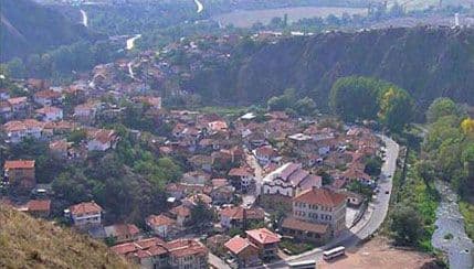 MAKEDONIJA: U sudaru voza i autobusa povrijeđene 32 osobe MAKEDONIJA: U sudaru voza i autobusa povrijeđene 32 osobe