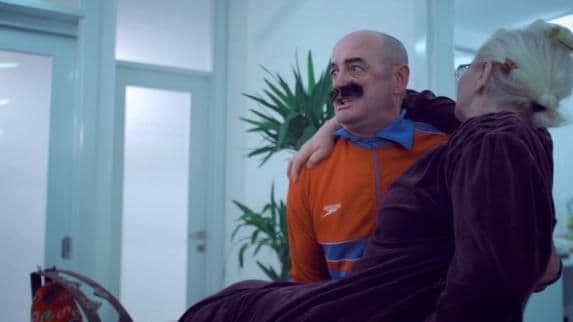 (VIDEO) Nova reklama Buksovaca: Podijelimo teret 2 (VIDEO) Nova reklama Buksovaca: Podijelimo teret 2