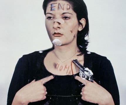 Marina Abramović želi da izazove publiku prvim performansom u Londonu Marina Abramović želi da izazove publiku prvim performansom u Londonu