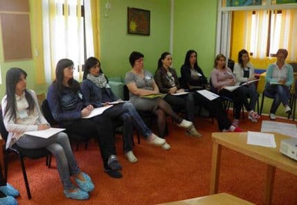 Zračak nade: Održan seminar za asistente u nastavi Zračak nade: Održan seminar za asistente u nastavi