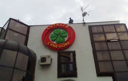 Lutrija i Crveni krst potpisali sporazum o saradnji Lutrija i Crveni krst potpisali sporazum o saradnji