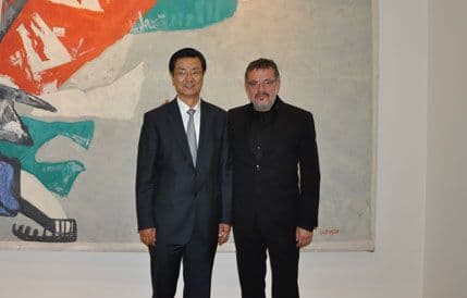 Mićunović primio odlazećeg ambasadora Kine Mićunović primio odlazećeg ambasadora Kine