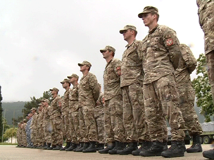 Vlada: U BiH pomoć spasilačkim ekipama, u Srbiju stručni vojni timovi Vlada: U BiH pomoć spasilačkim ekipama, u Srbiju stručni vojni timovi
