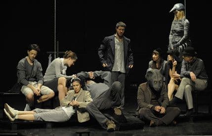 "Enciklopedija izgubljenog vremena" na nikšićkoj Sceni 213 "Enciklopedija izgubljenog vremena" na nikšićkoj Sceni 213