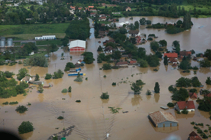 Pogled iz čamca: Ovako sam pobjegao iz Obrenovca! Pogled iz čamca: Ovako sam pobjegao iz Obrenovca!