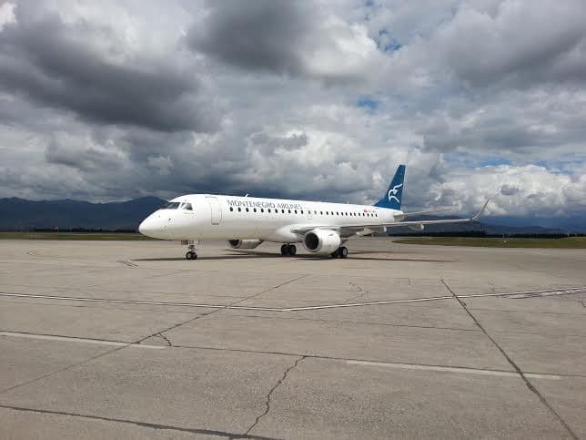VIDEO: Embraer 190, novi avion u floti Montenegro Airlinesa VIDEO: Embraer 190, novi avion u floti Montenegro Airlinesa