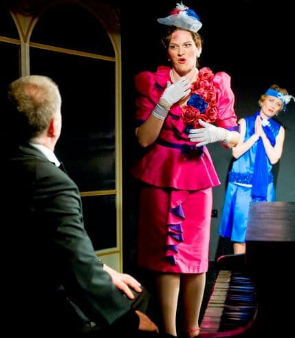 Scena DODEST za "Slasti slave" Scena DODEST za "Slasti slave"