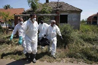 Iz Obrenovca iznesene prve žrtve, zabranjen ulaz u grad 