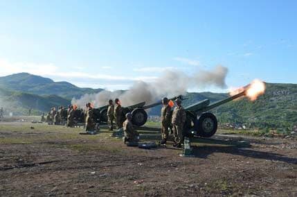 Počasna paljba povodom Dana nezavisnosti Počasna paljba povodom Dana nezavisnosti