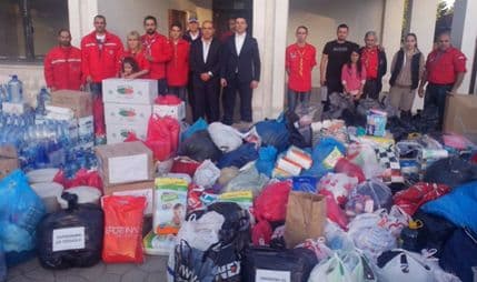 Cetinjani večeras otišli u BiH da pomognu nastradalom stanovništvu Cetinjani večeras otišli u BiH da pomognu nastradalom stanovništvu