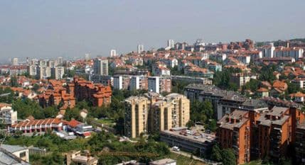 "Uniprom" ustupio žrtvama poplava sporstsku dvoranu u Žarkovu "Uniprom" ustupio žrtvama poplava sporstsku dvoranu u Žarkovu