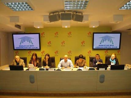 Koalicija NVO: Stranke da podrže Inicijativu o saradnji civilnog sektora i lokalne samouprave Koalicija NVO: Stranke da podrže Inicijativu o saradnji civilnog sektora i lokalne samouprave