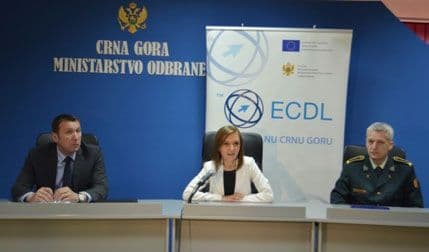 Uručeni ECDL sertifikati pripadnicima Vojske Crne Gore Uručeni ECDL sertifikati pripadnicima Vojske Crne Gore
