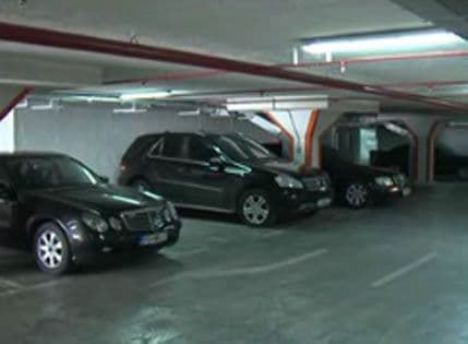 VLADA: Nema zloupotrebe službenih vozila VLADA: Nema zloupotrebe službenih vozila