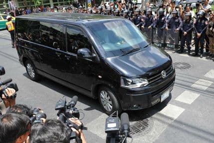 Tajland: Privedena Jingluk Šinavatra Tajland: Privedena Jingluk Šinavatra