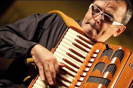 Koncert Renca Ruđerija na Harmonika Festu u Tivtu Koncert Renca Ruđerija na Harmonika Festu u Tivtu