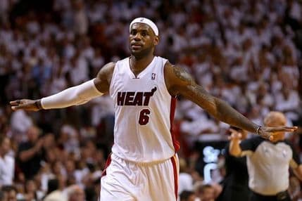 Lebron oborio Džordanov rekord Lebron oborio Džordanov rekord