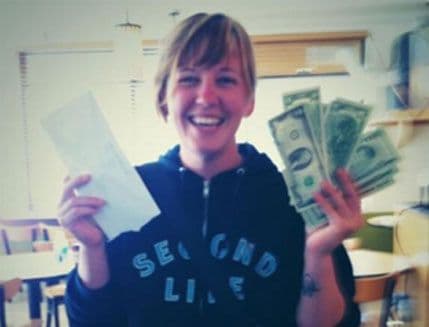 Američki Robin Hud „sije“ novac po parkovima Američki Robin Hud „sije“ novac po parkovima