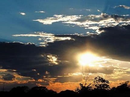 Sjutra promjenljivo oblačno, do 25 stepeni Sjutra promjenljivo oblačno, do 25 stepeni