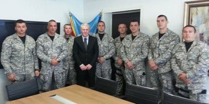 Stojanović primio pripadnike SAJ-a koji su učestvovali u spašavanju Stojanović primio pripadnike SAJ-a koji su učestvovali u spašavanju