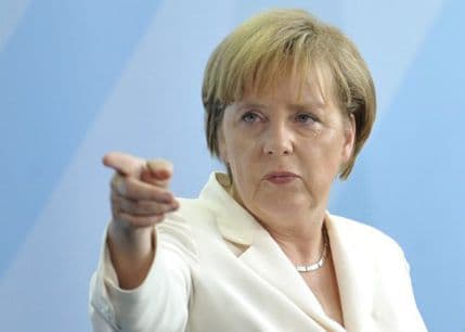 Plata Merkelove 22.500 eura mjesečno Plata Merkelove 22.500 eura mjesečno