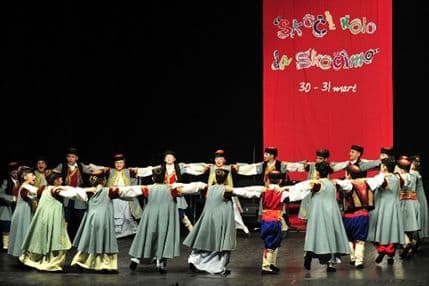 Humanitarni koncert dječijeg folklornog ansambla Zahumlje Humanitarni koncert dječijeg folklornog ansambla Zahumlje