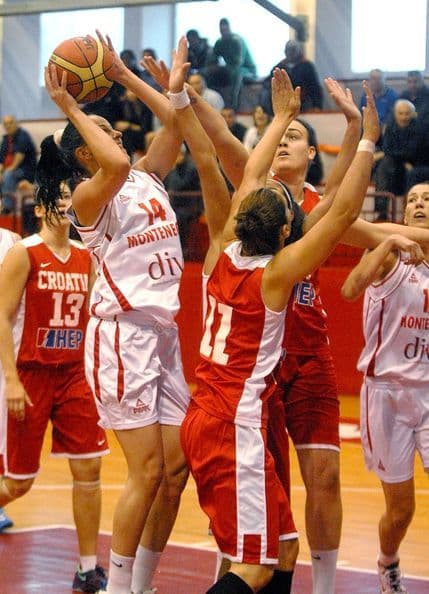 Poraz seniorki od Hrvatske na Cetinju Poraz seniorki od Hrvatske na Cetinju