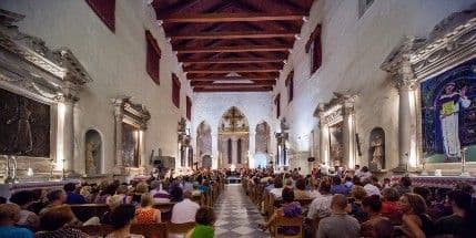 Ansambl Muzičke škole iz Kotora gostuje u Dubrovniku Ansambl Muzičke škole iz Kotora gostuje u Dubrovniku